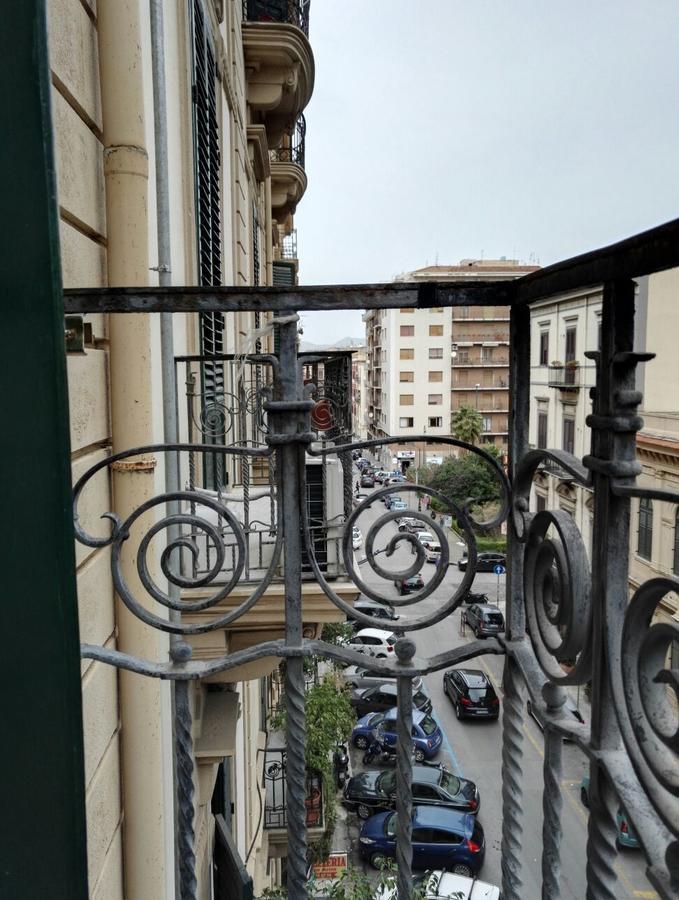 Bed and Breakfast Beautiful Life à Palerme Extérieur photo